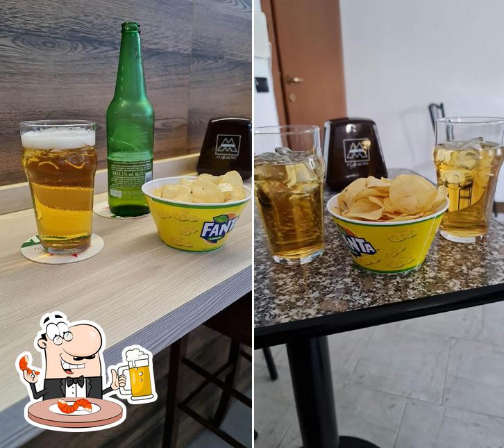 Puoi goderti un rinfrescante bicchiere di birra chiara o scura