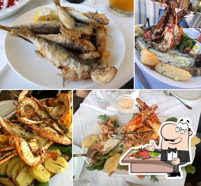 Закажите блюда с морепродуктами в "Mouragio Maria"
