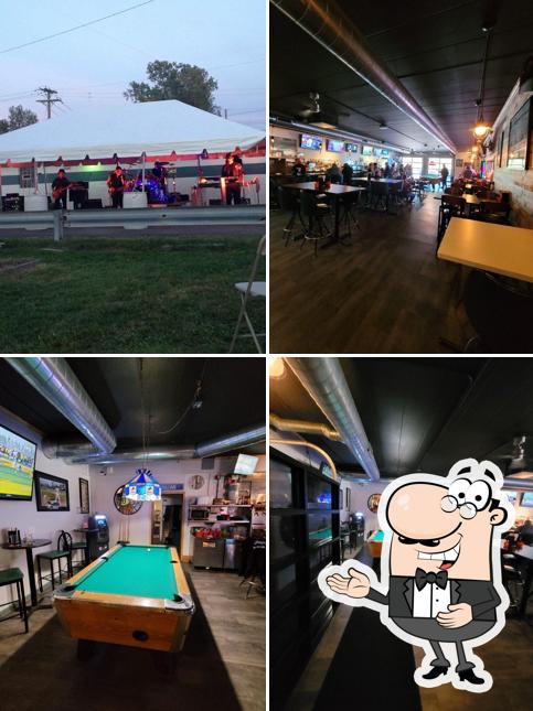 Playoffs Sports Bar & Grill in Romulus Restaurant menu and reviews