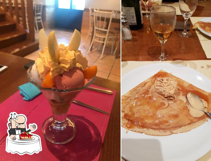 Restaurant Crêperie La Grange À Blé offre une variété de desserts