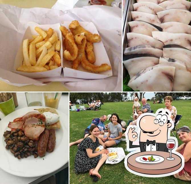 World Famous Fish N Chips in Huskisson Restaurant menu and reviews
