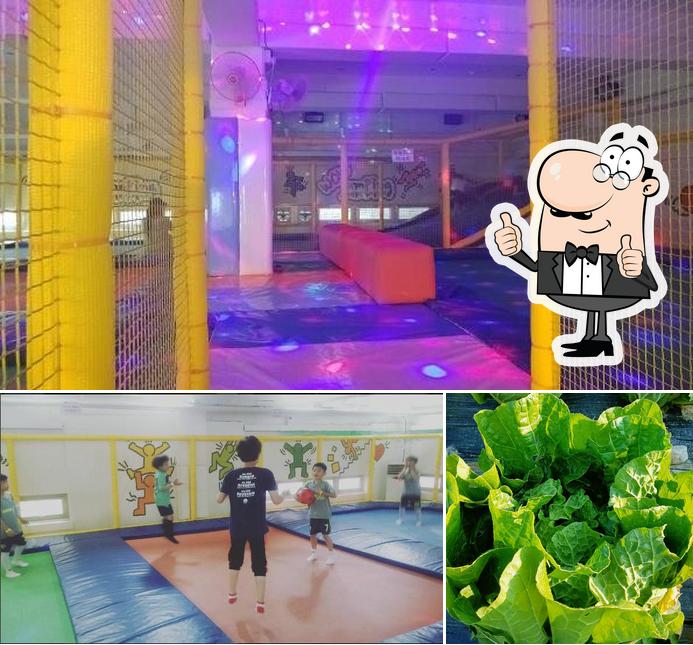 Here's an image of Wow Jumping Kids Cafe