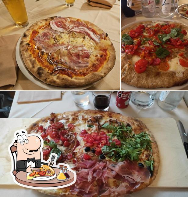 A La piazzetta pizzeria ristorante, puoi assaggiare una bella pizza