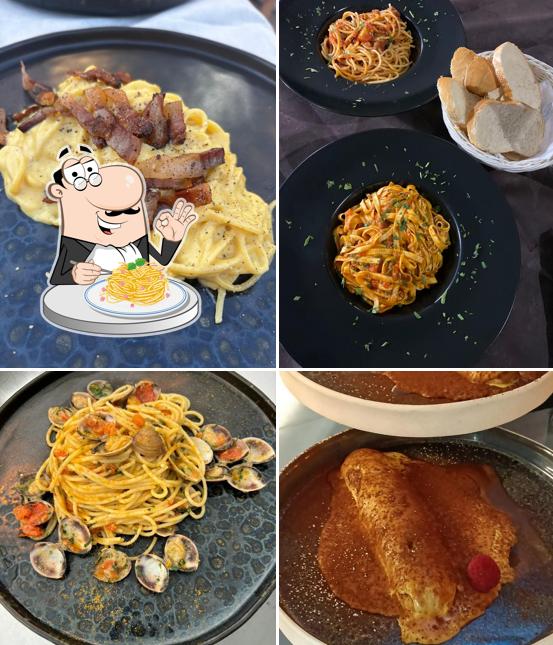 Spaghetti alla carbonara al Cafe Del Mar Ristorante Pizzeria