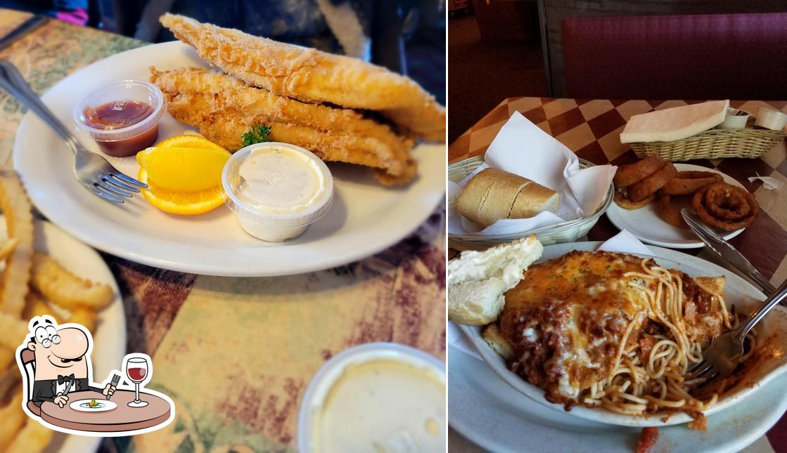 Petro's Pizza Restaurant in Cedartown Restaurant menu and reviews