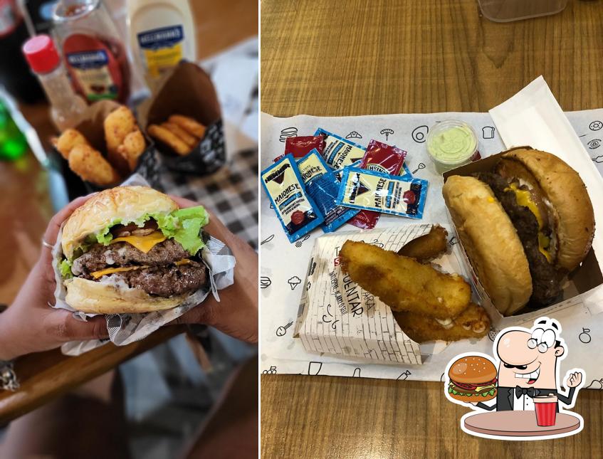 Experimente um hambúrguer no La Parrilla Burguer