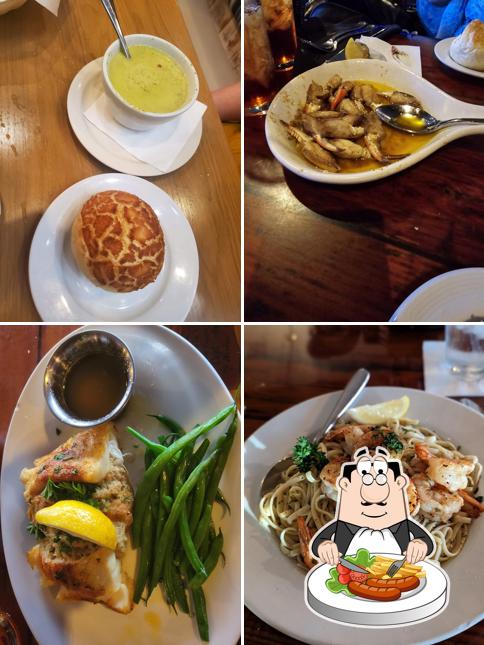 Capt. Anderson's Restaurant & Waterfront Market in Panama City