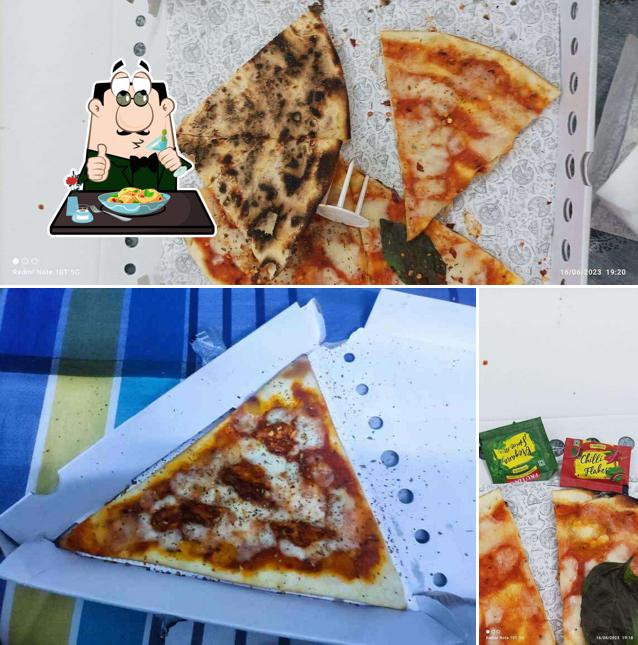 Food at ENSO - Sourdough Pizza by Nomad - Dwarka