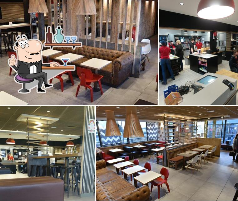 L'intérieur de McDonald's