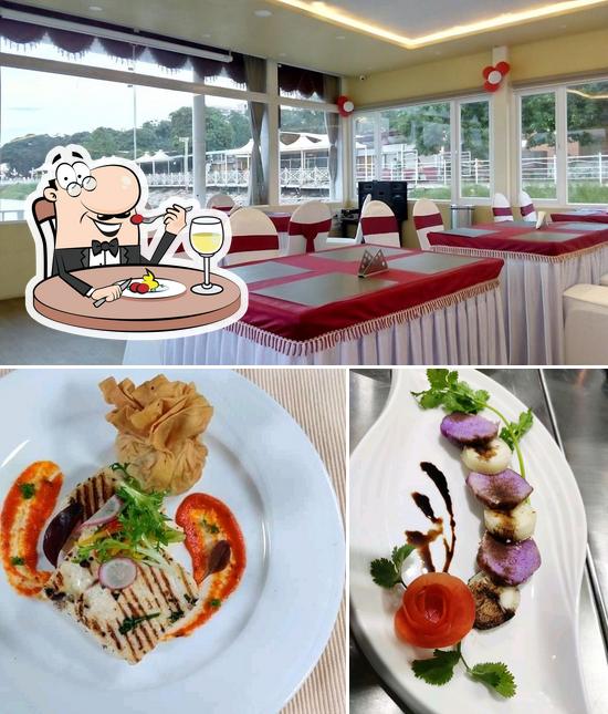 Golden Pearl Floating Restaurant, Bengaluru Restaurant reviews