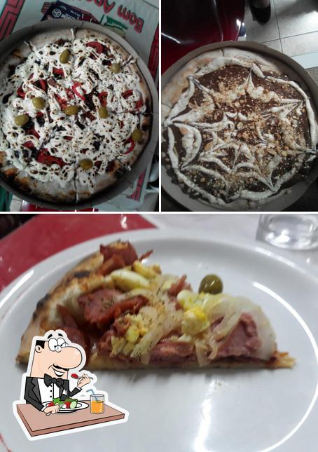 Еда в "Pizzaria Capriolli Fatima"