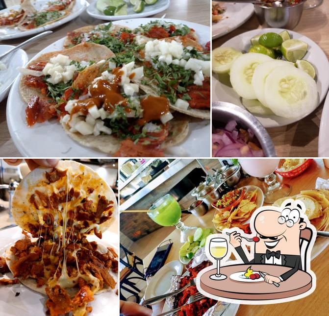 Restaurante Tacos Los Tarascos Guadalupe, Zapopan, Av Guadalupe 6679