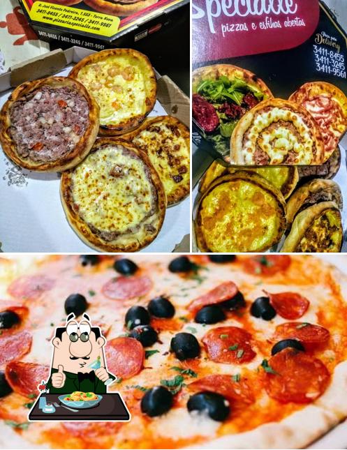 Comida em Specialle Pizzas e Esfihas