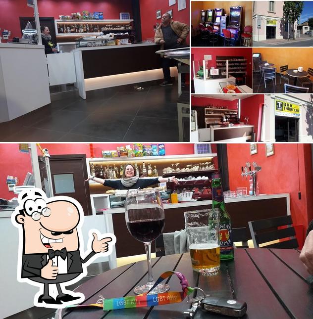 Ecco una foto di Bar Newday