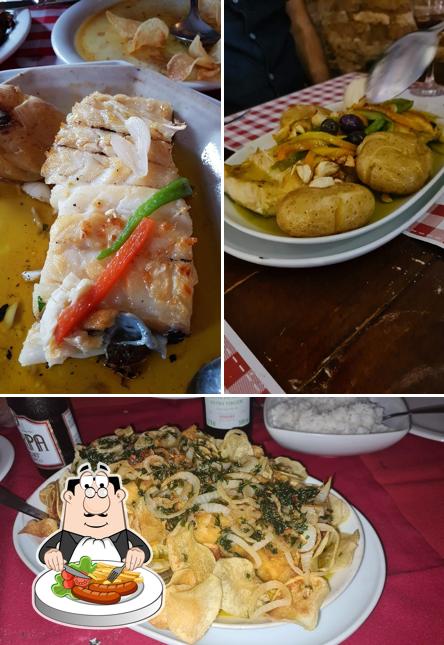 Еда в "Restaurante Marquês da Varjota"