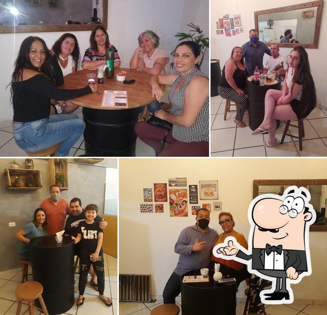 Veja imagens do interior do F.D.P burger e chopp
