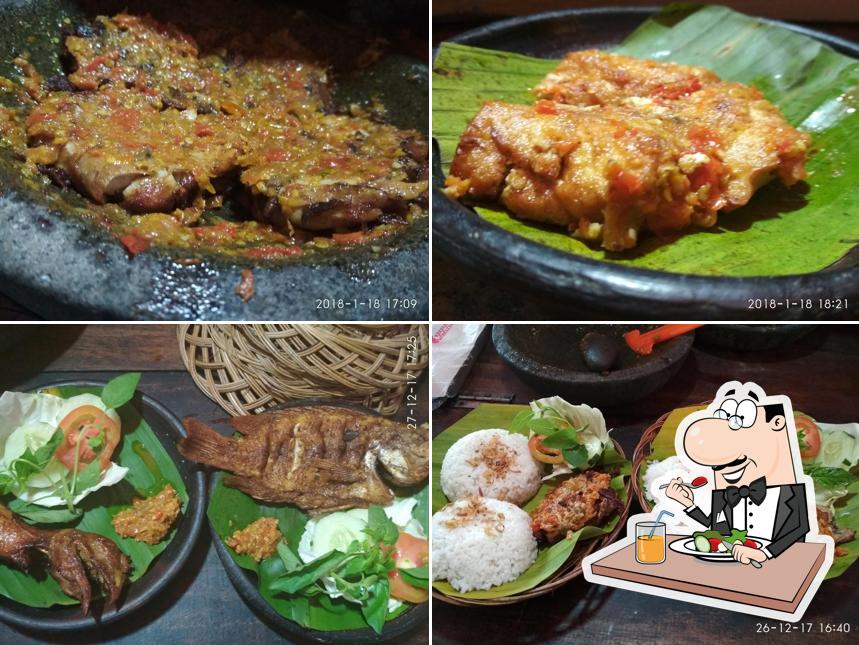 Meals at Warung Penyet (EMPERAN)