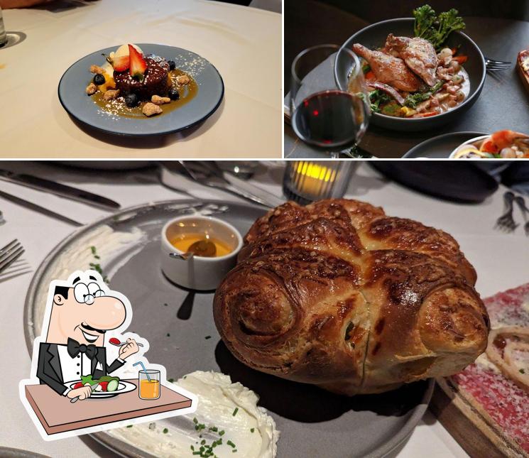 Riley's Fish & Steak, Vancouver - Restaurant menu, prices and reviews