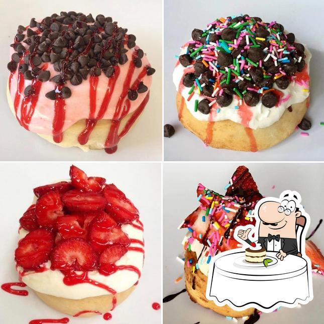 Cinnaholic in Pigeon Restaurant menu and reviews