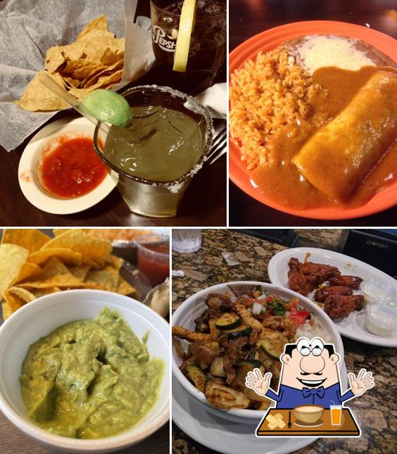 Еда в "La Bamba Mexican Restaurant"
