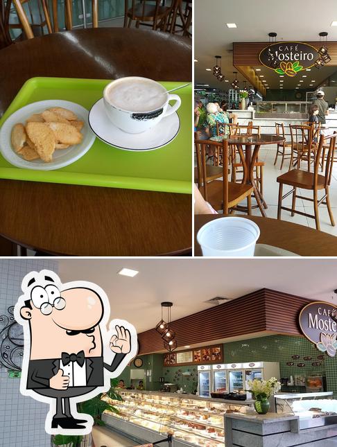 Look at this picture of Café Mosteiro