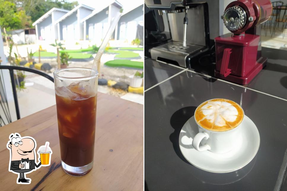 Enjoy a beverage at D'Flo Homestay & Cafe