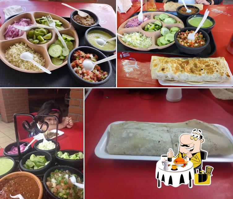BURRITOS HASS pub & bar, Nogales, AV. OBREGON 1726 Int A Restaurant
