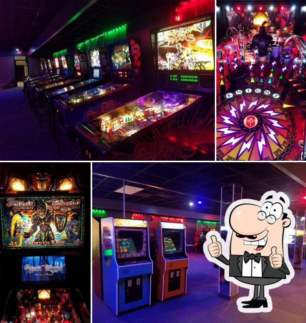 Free Play Pinball Arcade in Fraser Restaurant reviews