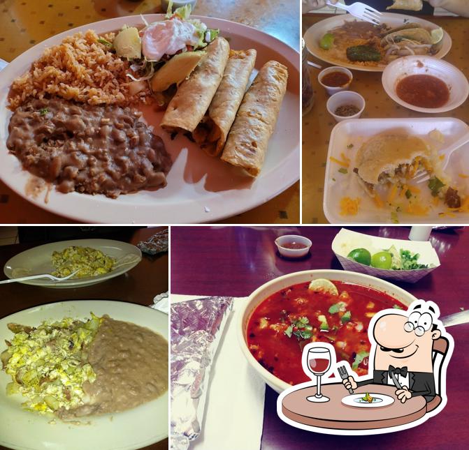 Las Fuentes Taqueria in Fort Worth Restaurant menu and reviews
