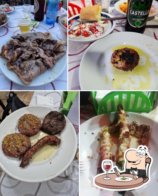 Cibo al Trattoria Achille