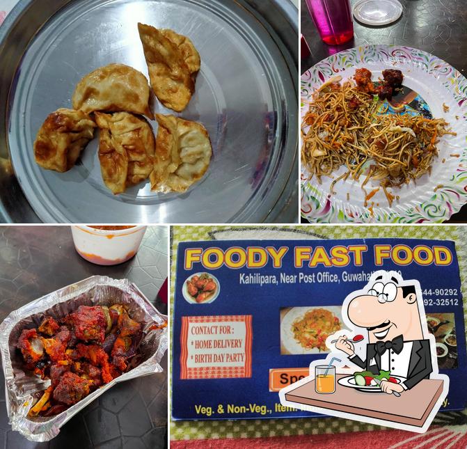 Meals at Foody Fast Food: Restaurant