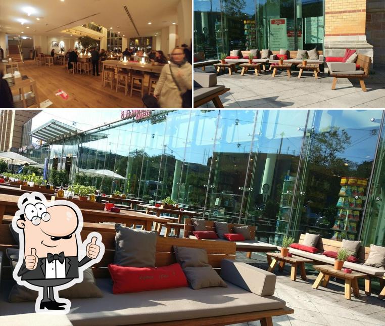 See the pic of VAPIANO