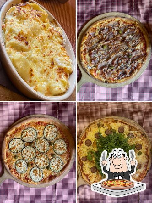 Prenditi una pizza a Pizzerija Napoli
