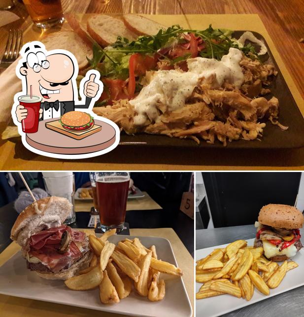 Prenditi un hamburger a Birrificio 17 - brew pub