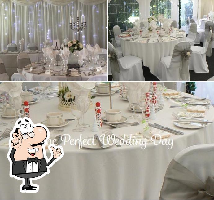 Moreteyne Manor, Woburn Rd in Marston Moretaine Restaurant menu and