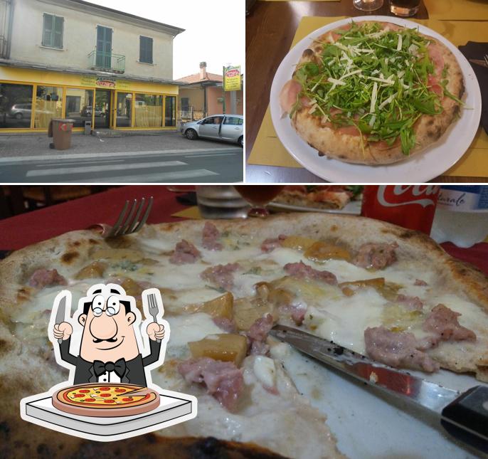 Scegli una pizza a Pizzeria Alfano