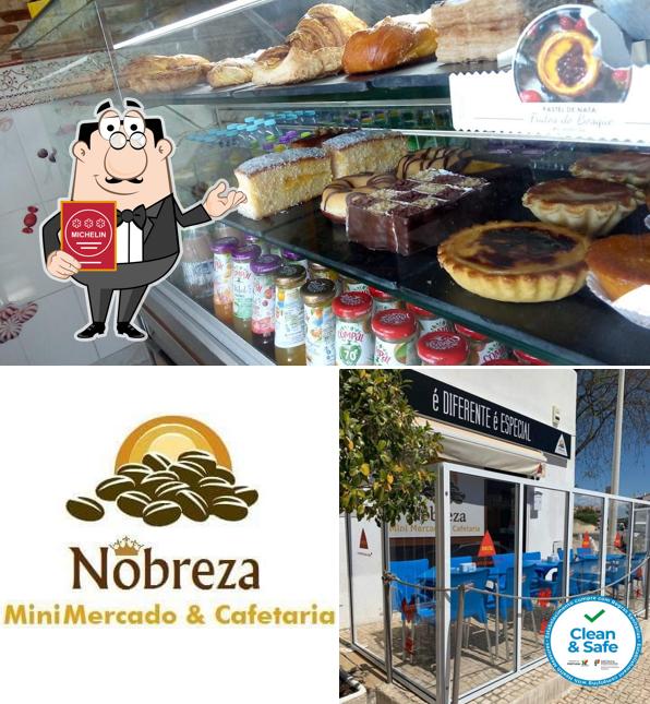 Взгляните на фото кафе "Cafetaria Nobreza"