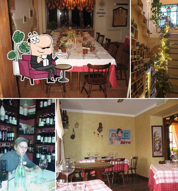 Siediti a un tavolo di Corona Reale Trattoria Vineria