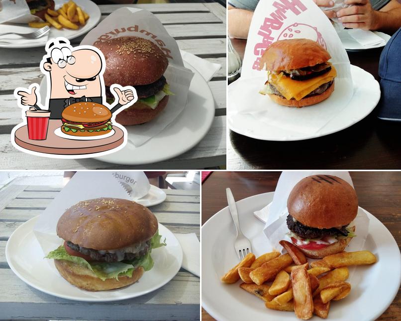 Treat yourself to a burger at Bistro Viadukt