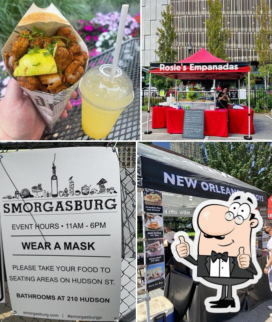 Here's an image of Smorgasburg