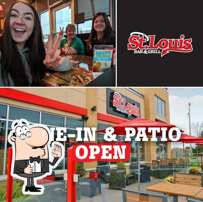 Regarder l'image de St. Louis Bar & Grill