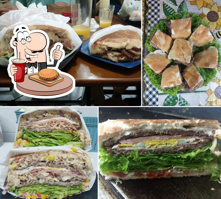 Império Lanches E Porções