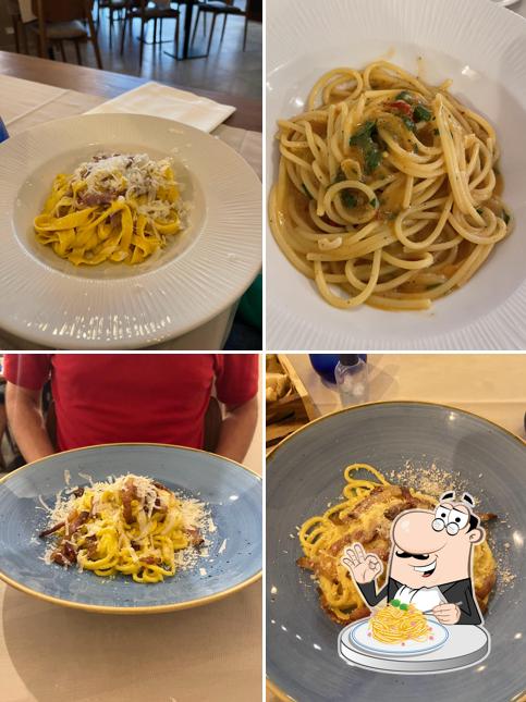 Spaghetti alla carbonara al Ristorante Mamima