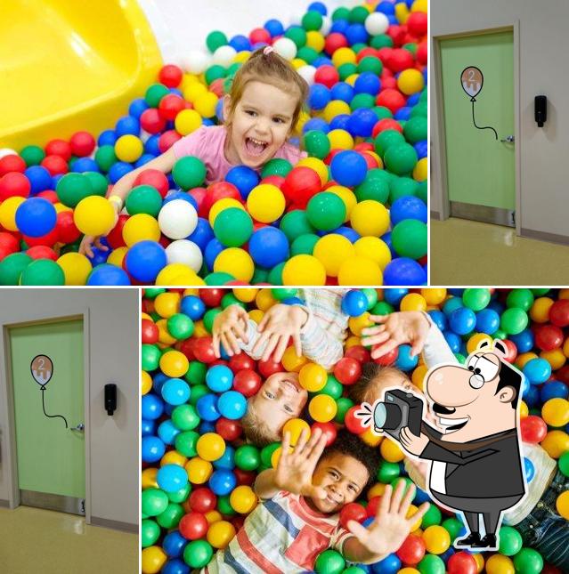 Off the Wall Kidz in Carver Restaurant menu and reviews