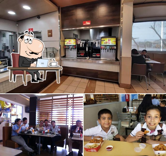 Carl's Jr., Mexicali - Restaurant menu, prices and reviews