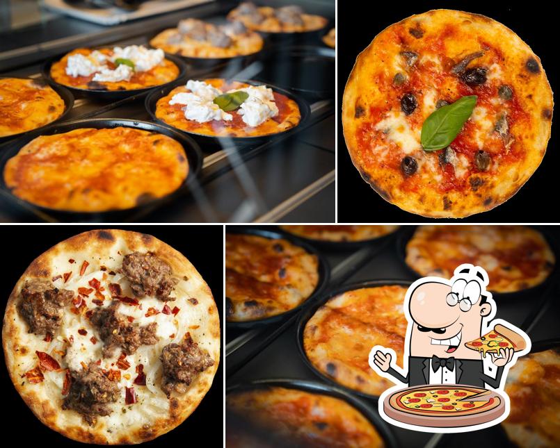 Scegli tra le svariate varianti di pizza