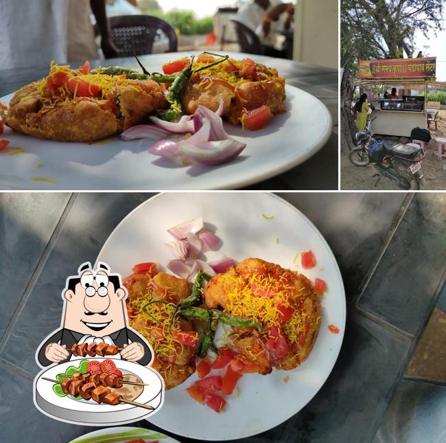 Shri Samarth Krupa Vada Pav Centre