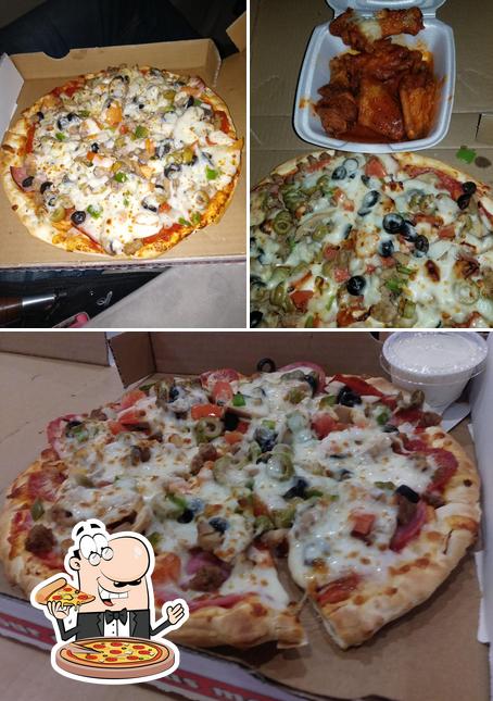 Try out pizza at Wing City Grill