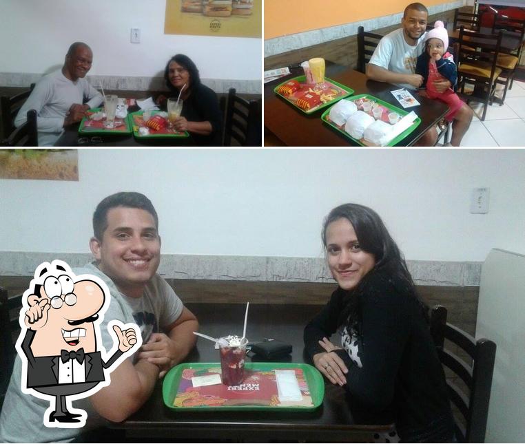 Veja imagens do interior do Experimenta Burger Resende