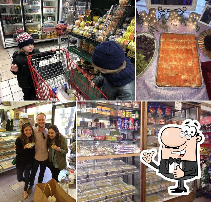 Feyrous Pastries & Groceries in Chicago Restaurant reviews